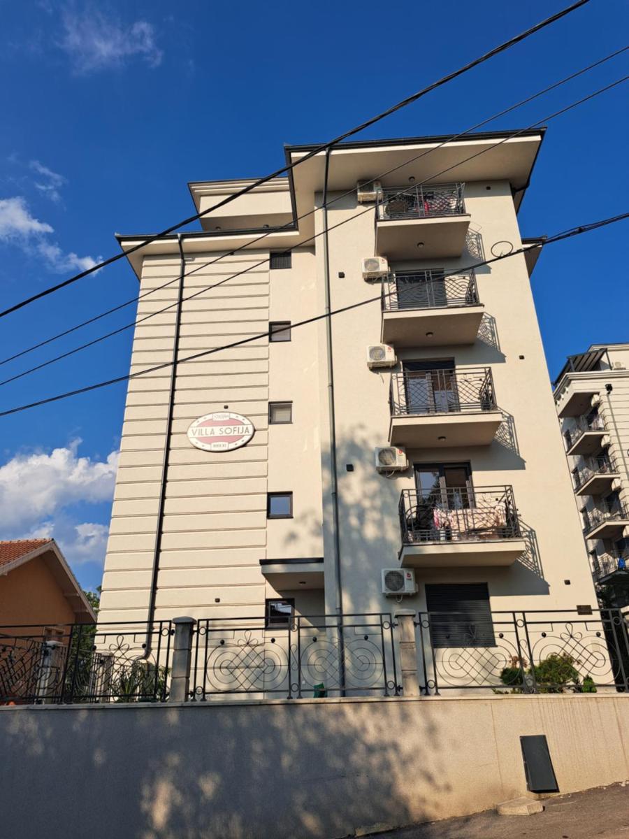 Apartman 442 - Housity