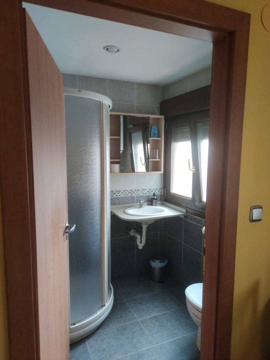Pension Urola - Housity