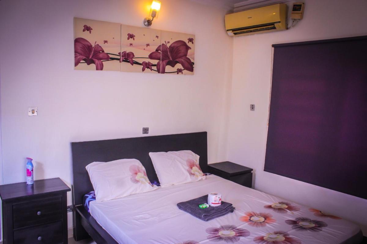 Rare! Cozy 3-bedroom flat in the heart of Lagos. - Housity