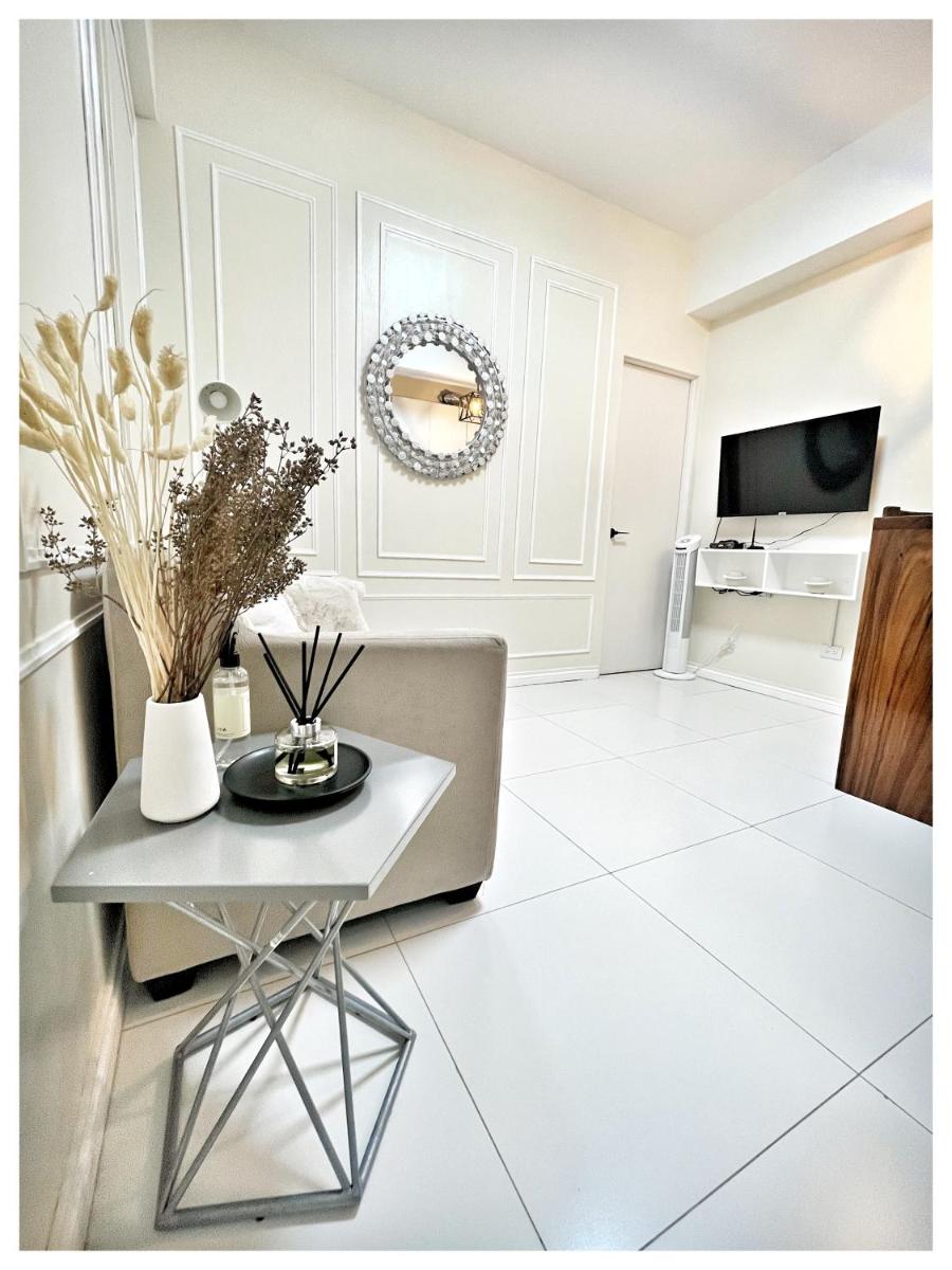 1 BR condo in the heart of Naga City - Housity