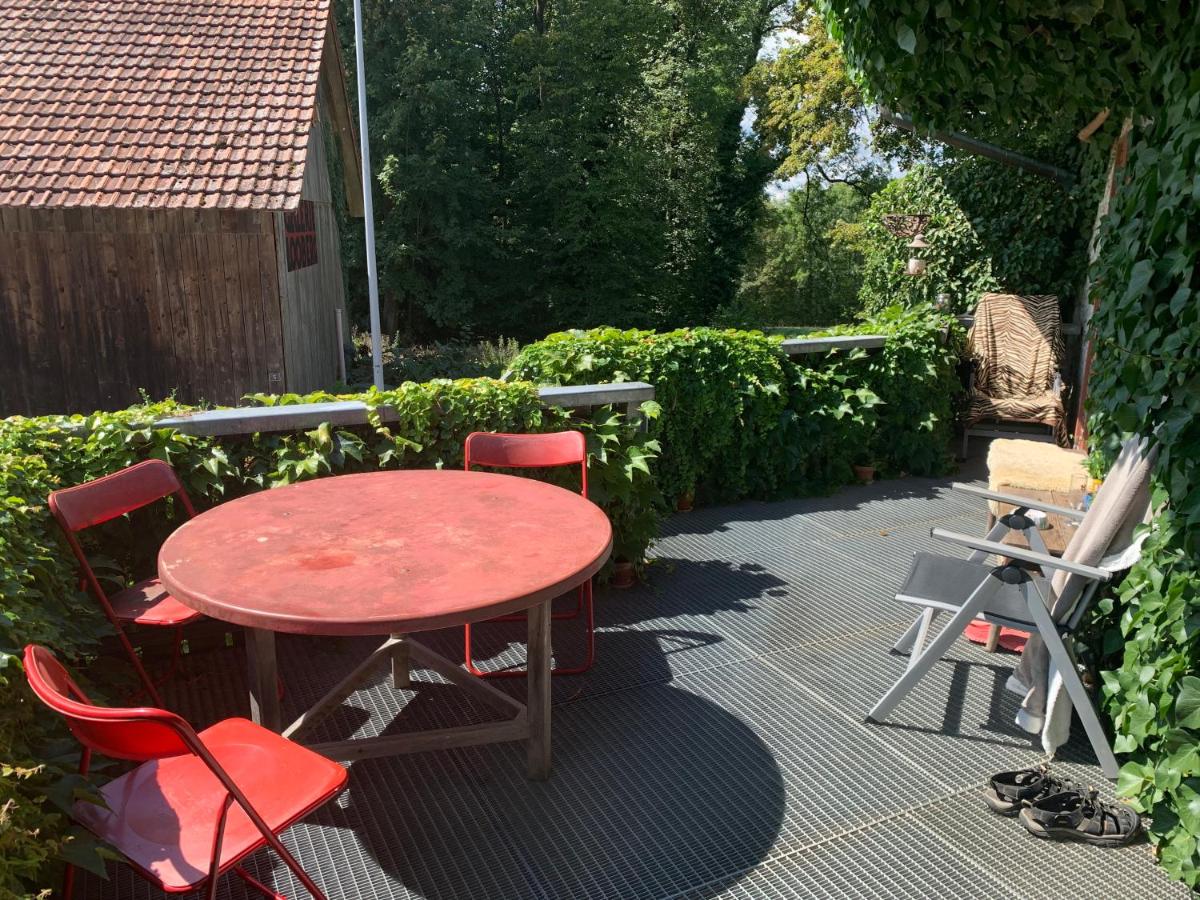 Bed & Breakfast in einer Kunstgalerie - Housity