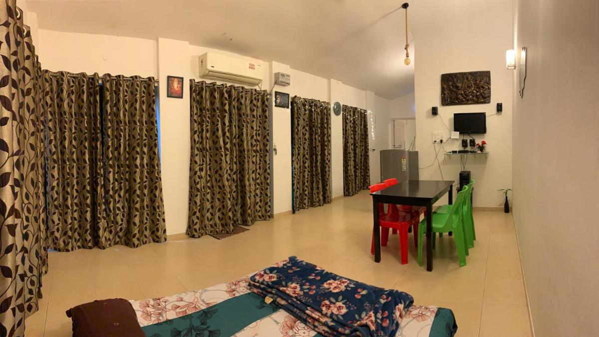 Chalet Ahaz, the place of privacy with outside sitting - Housity