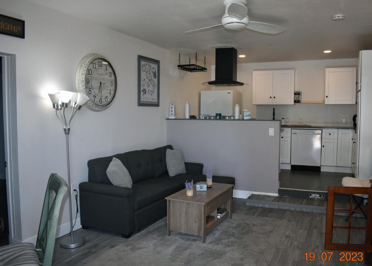 The Cozy Creek Retreat - Housity