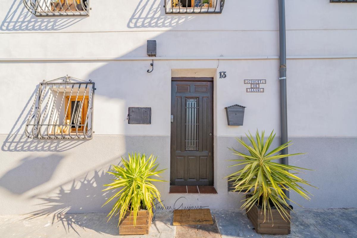 Casa Cuquet de Llum Onil - Housity