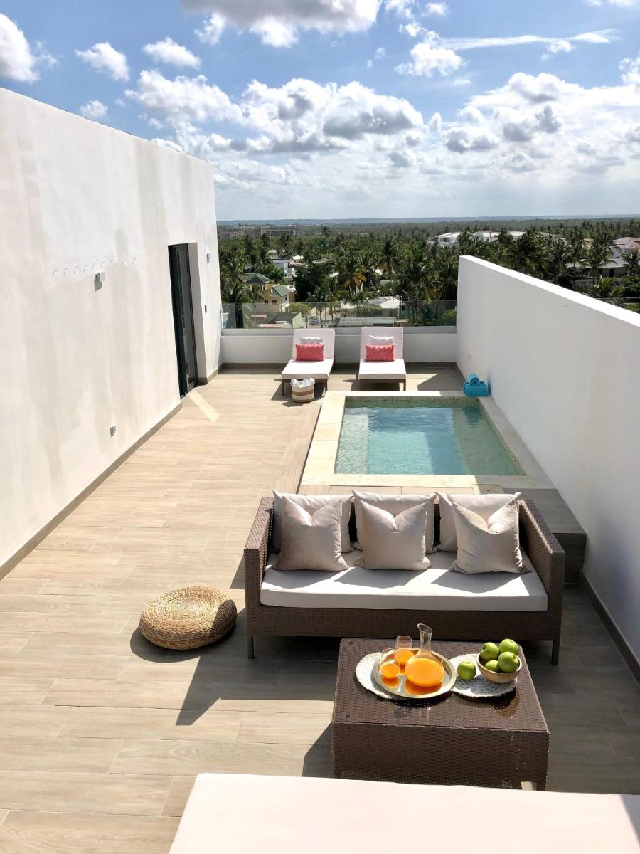 Pool Penthouse Skyview, 1 min walk to the Beach - Housity