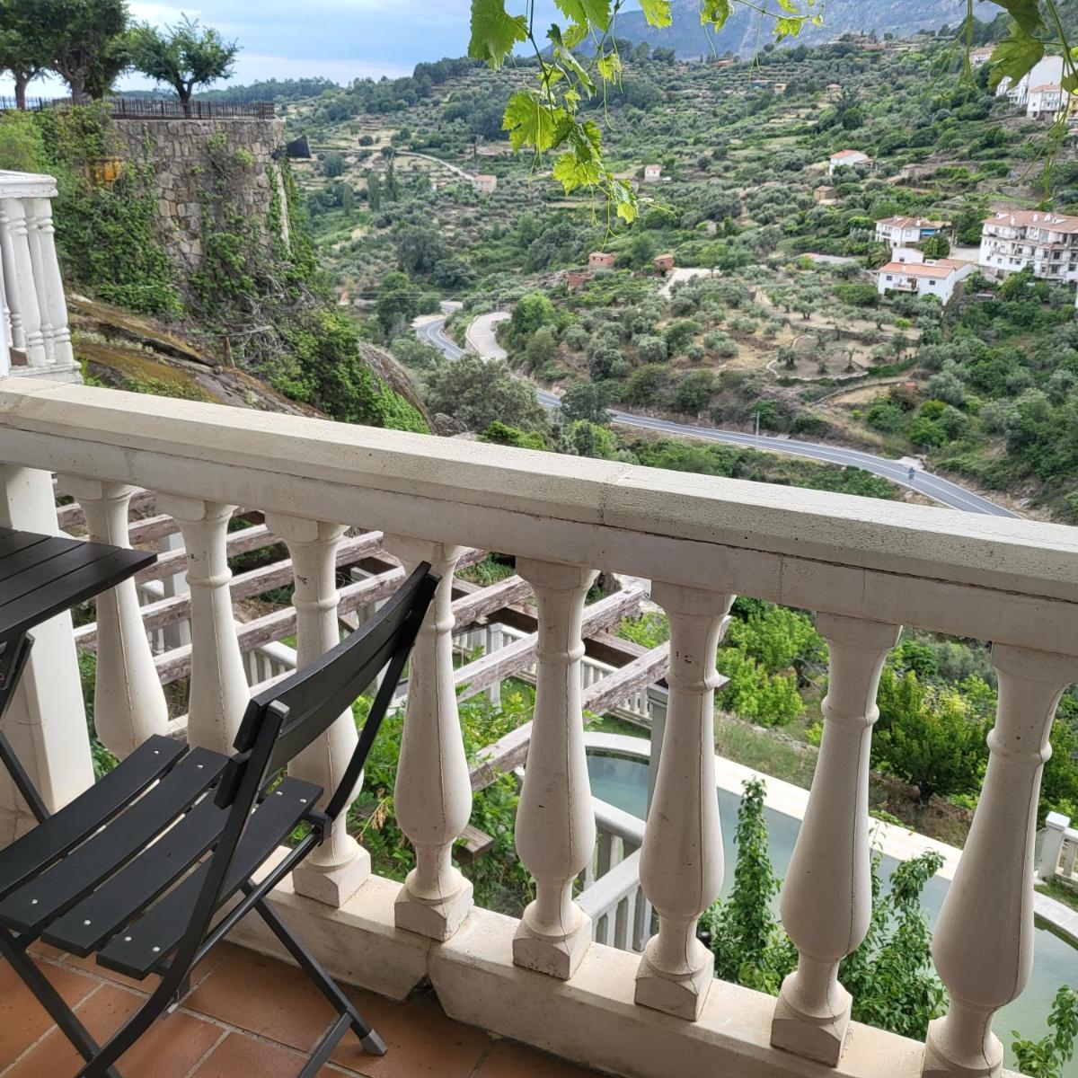 Hostal El Cerro - Only Adults - Housity