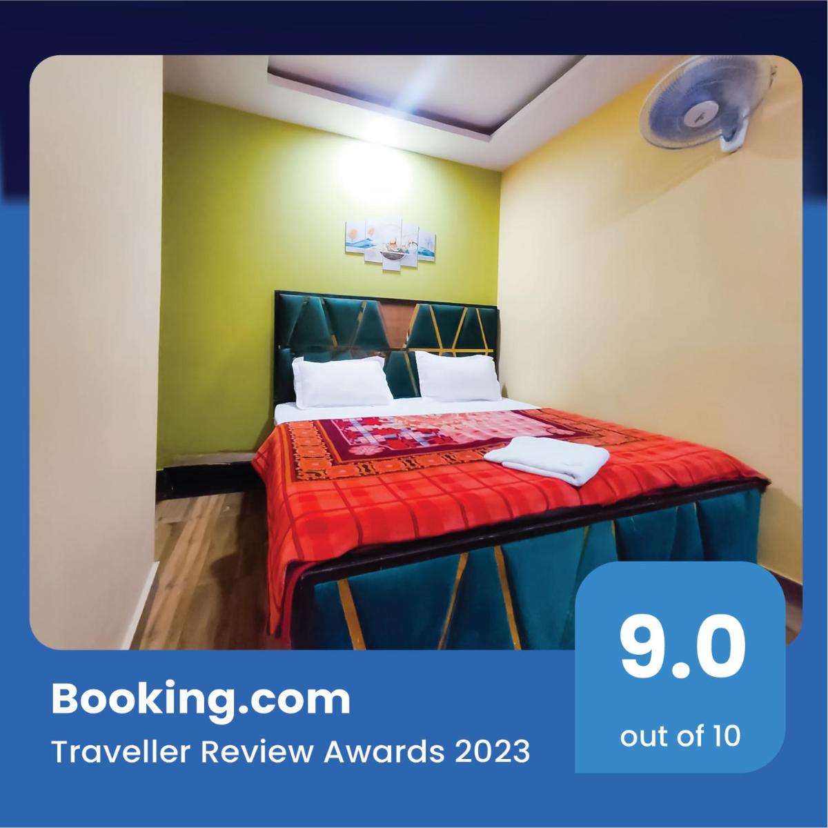 Roomshala 122 Hotel Park View - Near Adarsh Nagar - Housity