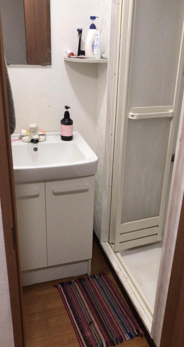 Sakura Room 402 - Housity
