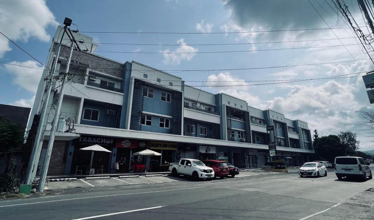 Daraga Tourist Inn - Housity