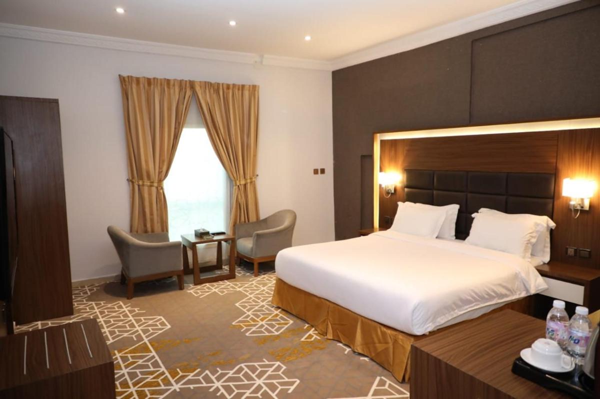 Taj Al-Wajh Hotel - Housity