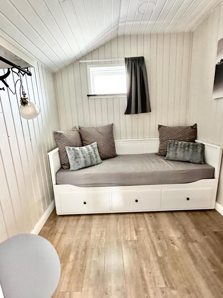 Krumsholar apartments farm stay - Housity