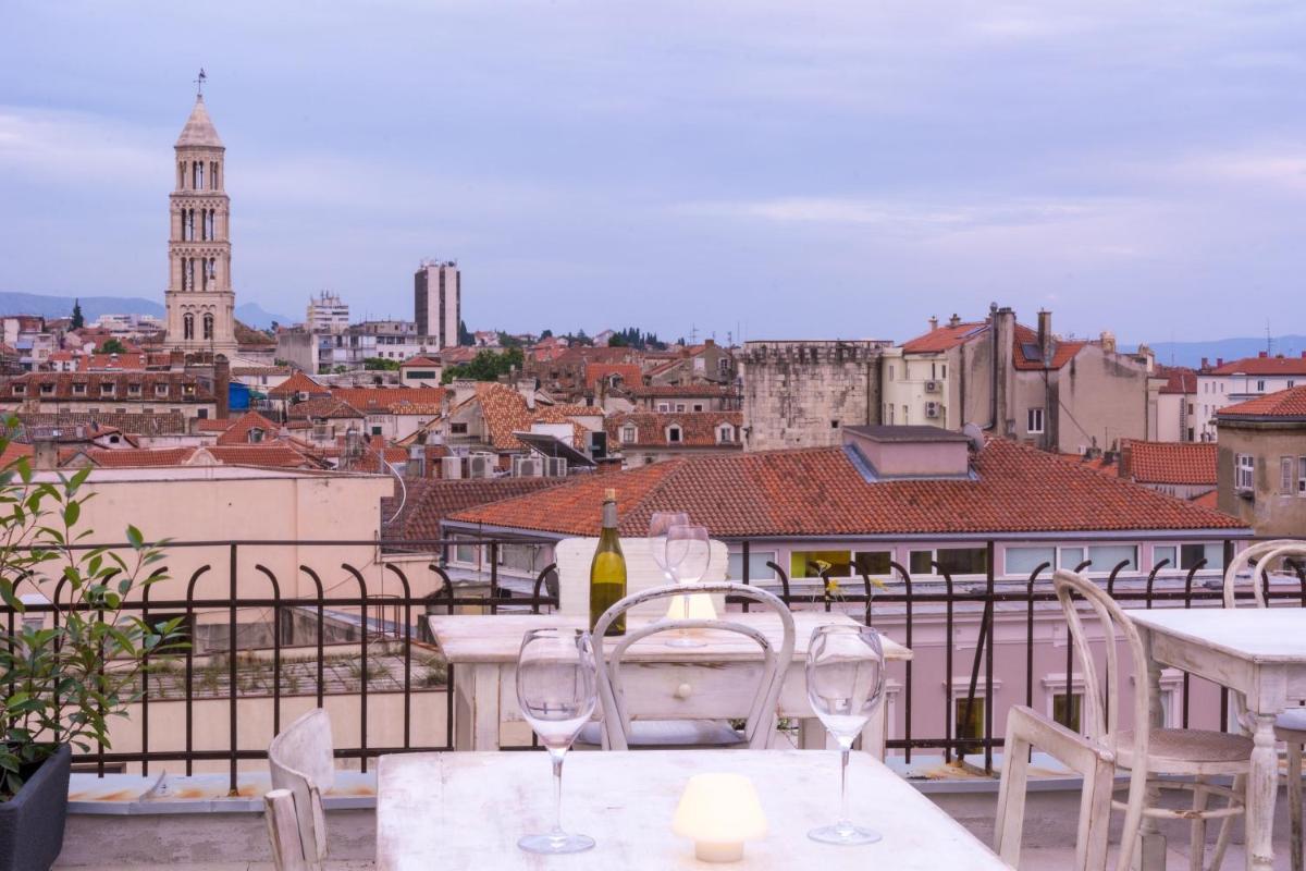 Procurator 7 Luxury Rooms - Housity