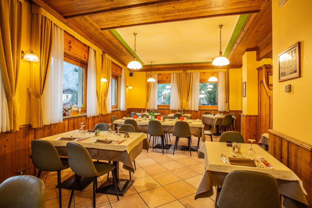 Hotel Bijou - Housity
