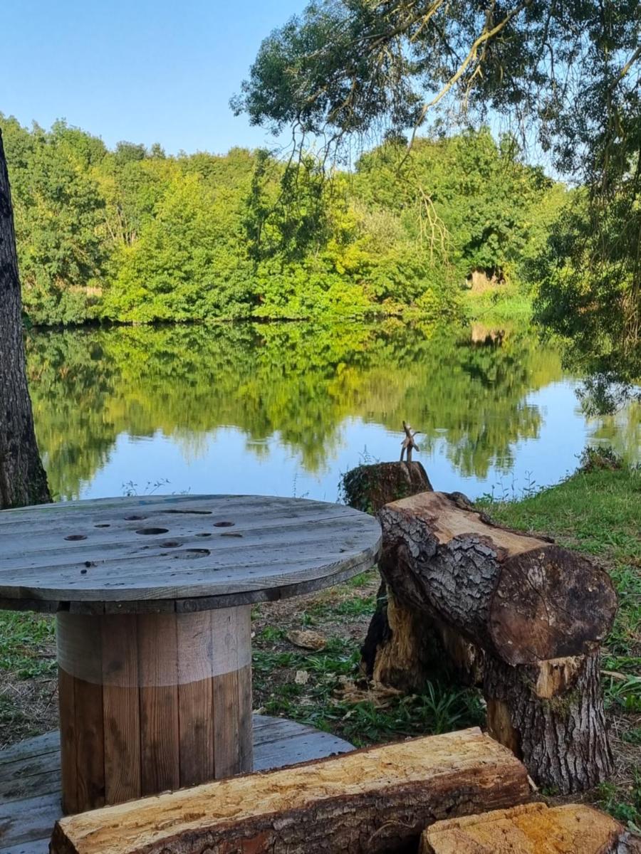 Appartement à la campagne avec piscine - Housity