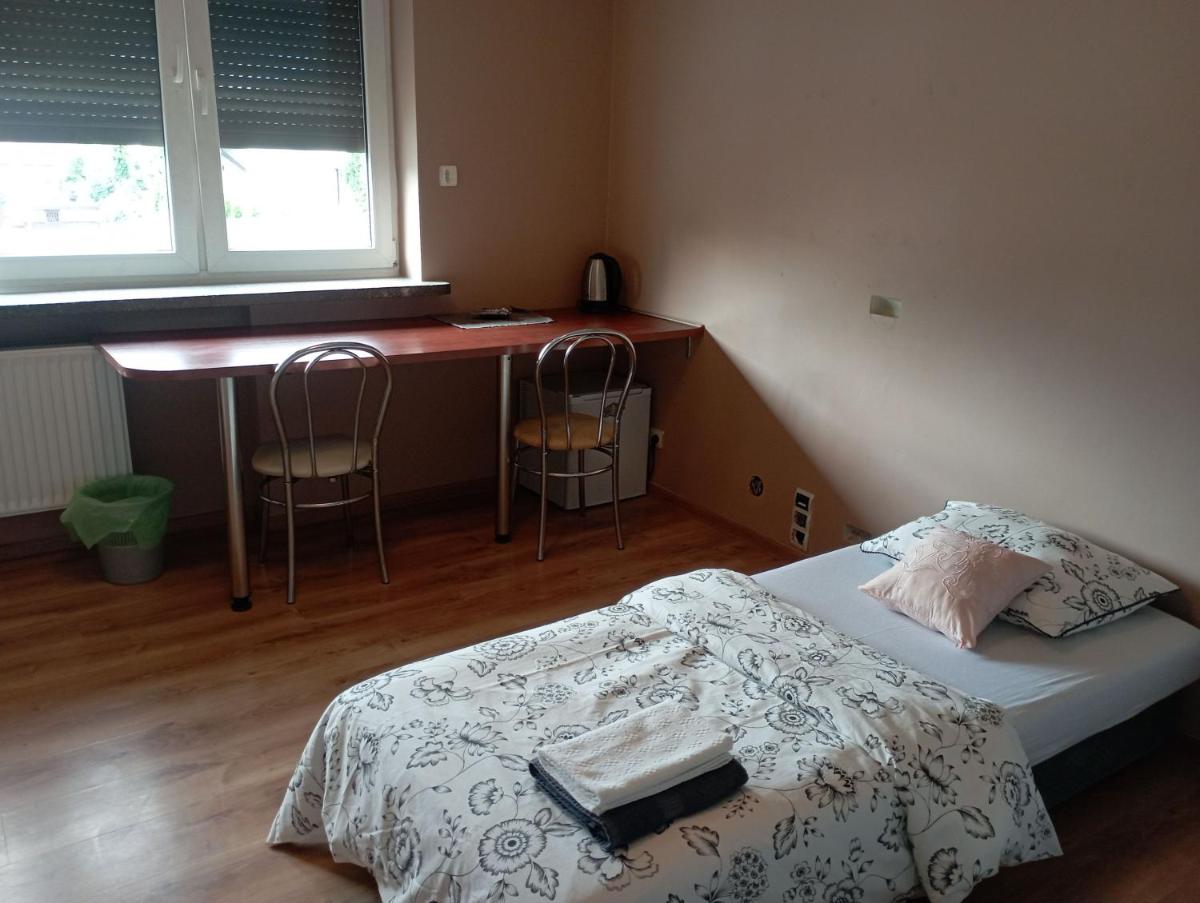 Pokoje Targówek - Housity