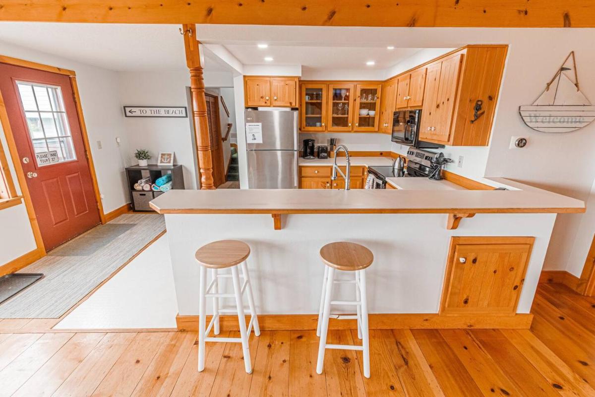 Pacific City River House Loft - Housity