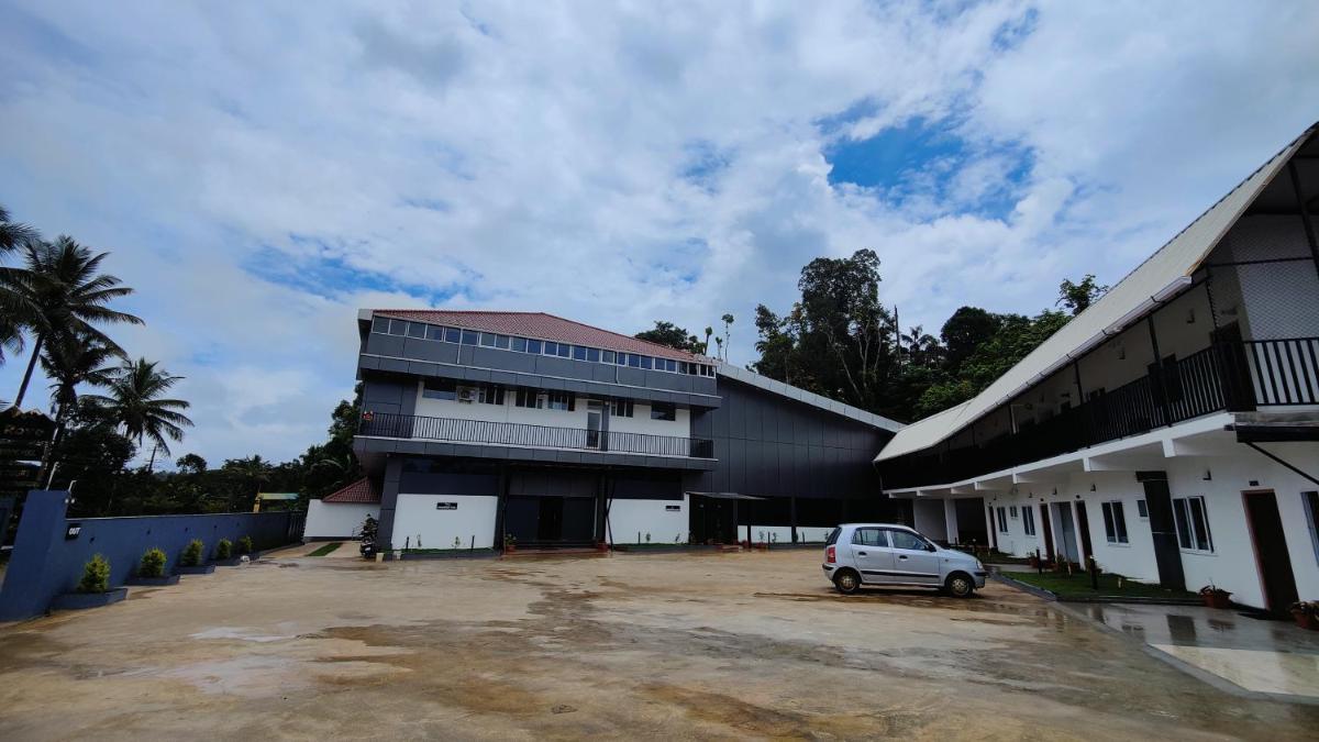 Coorg Clubhouse The Rove - Housity