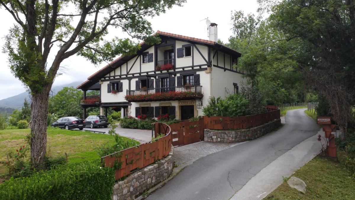 Casa Rural Maidanea - Housity
