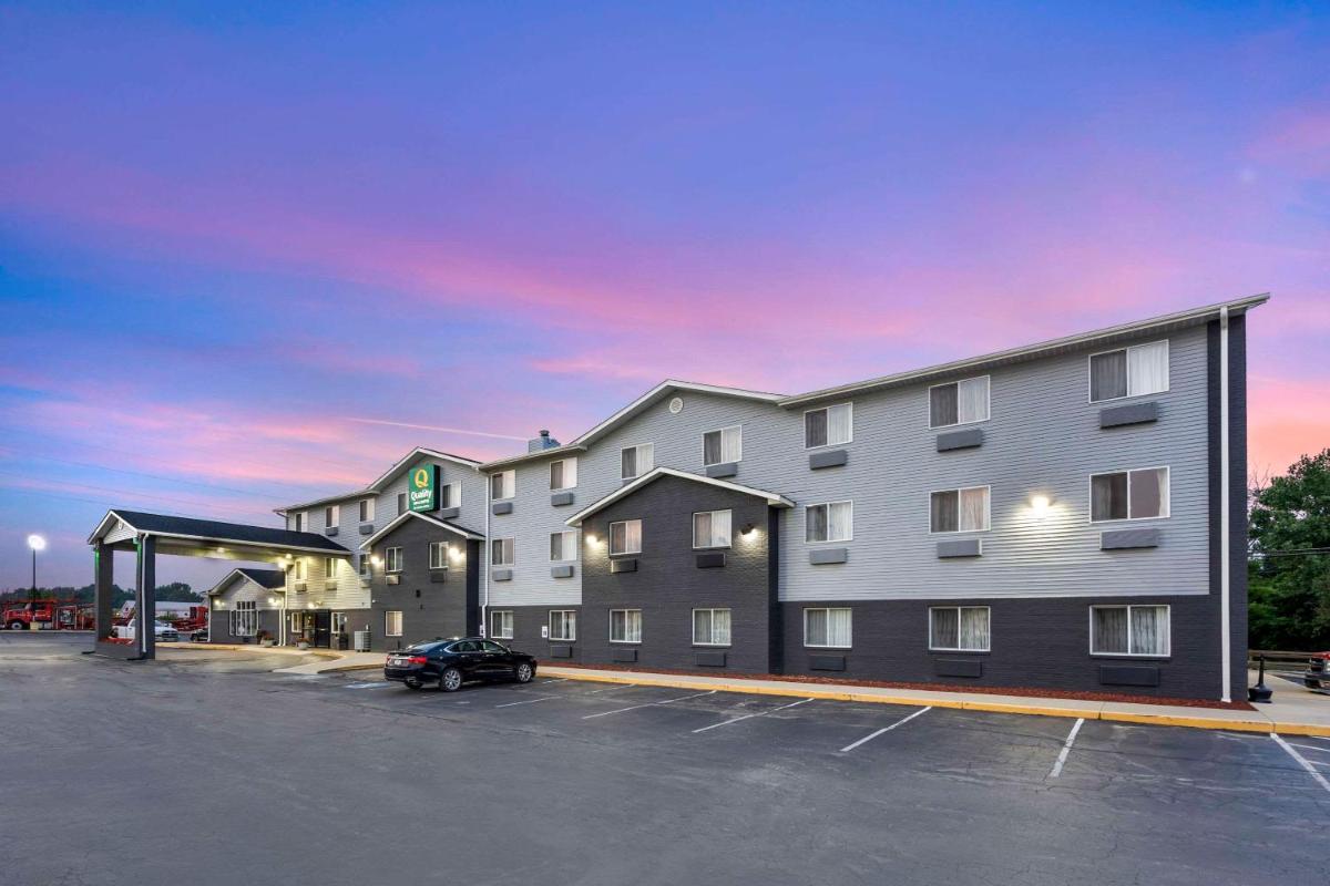 Quality Inn & Suites - Housity