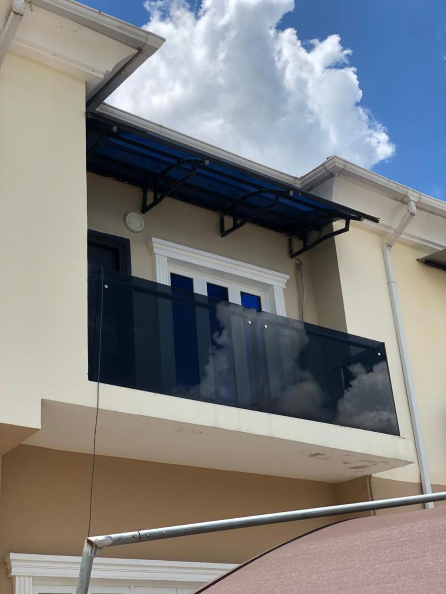 DeJames Hotels and Suites - Housity
