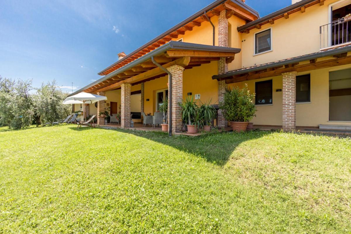 L'Oro Rosso - Housity