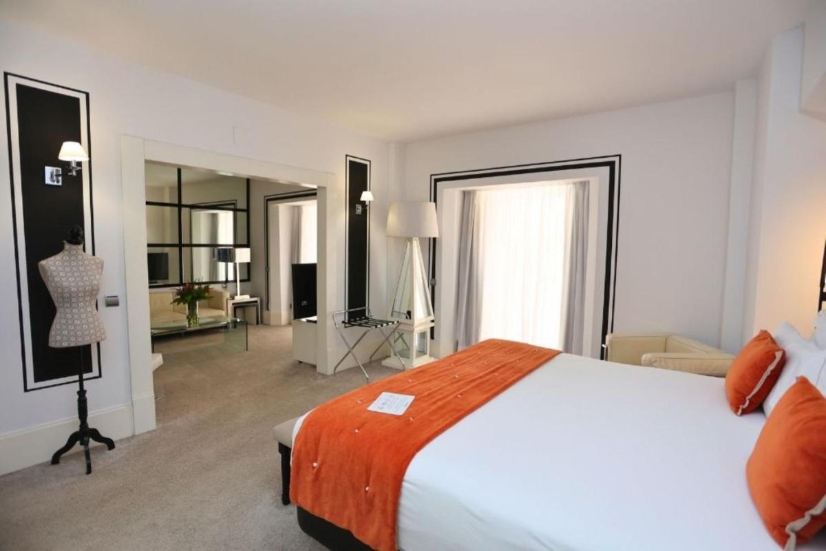 Mariposa Hotel Malaga - Housity