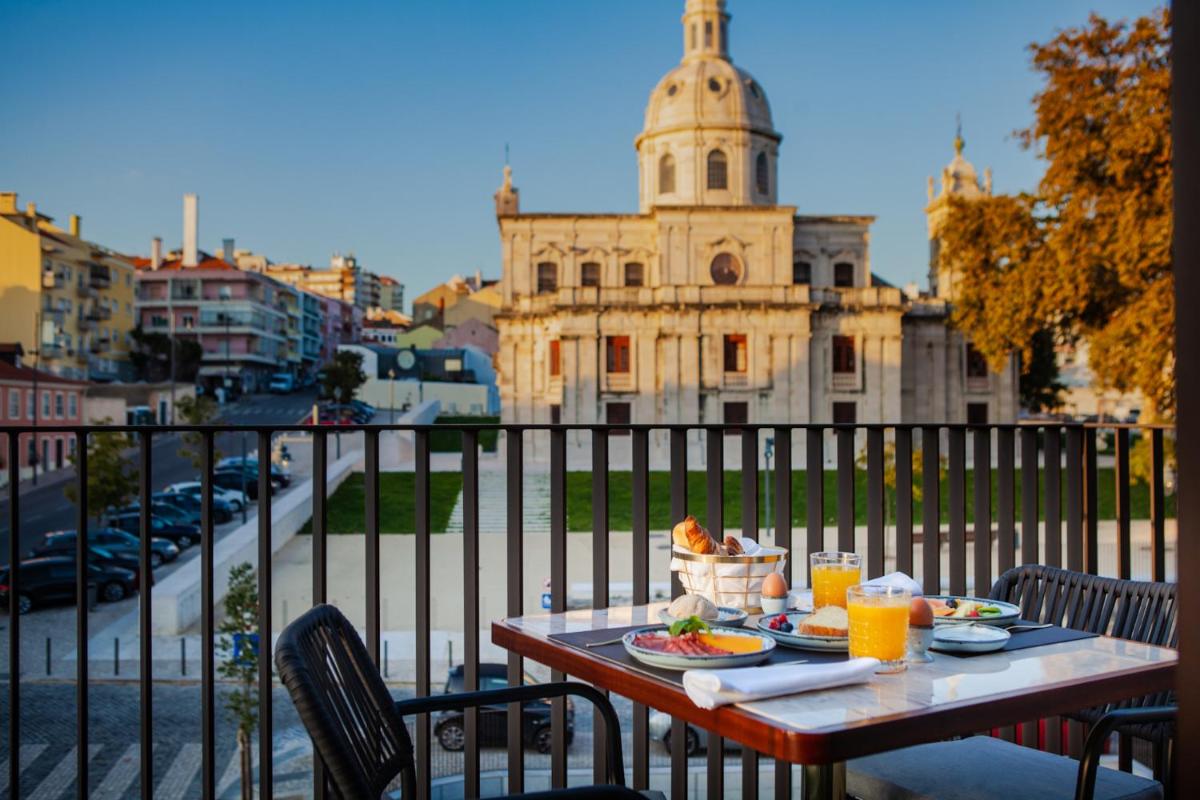 O edifício onde o hotel está situado