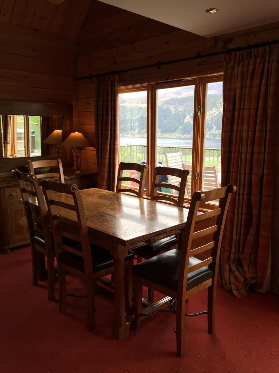 Lodges on Loch Ness - Housity