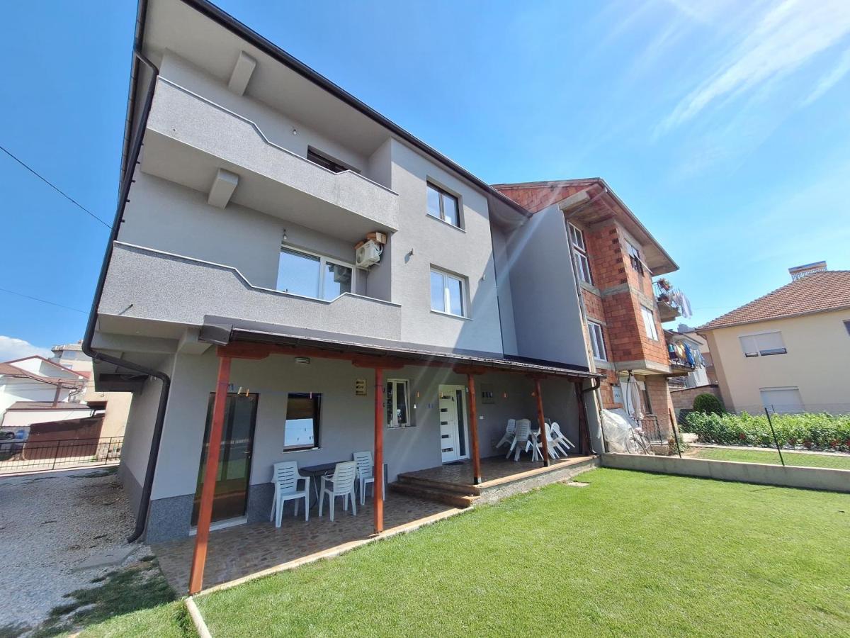 Studio Apartments Oleg Ohrid - Housity