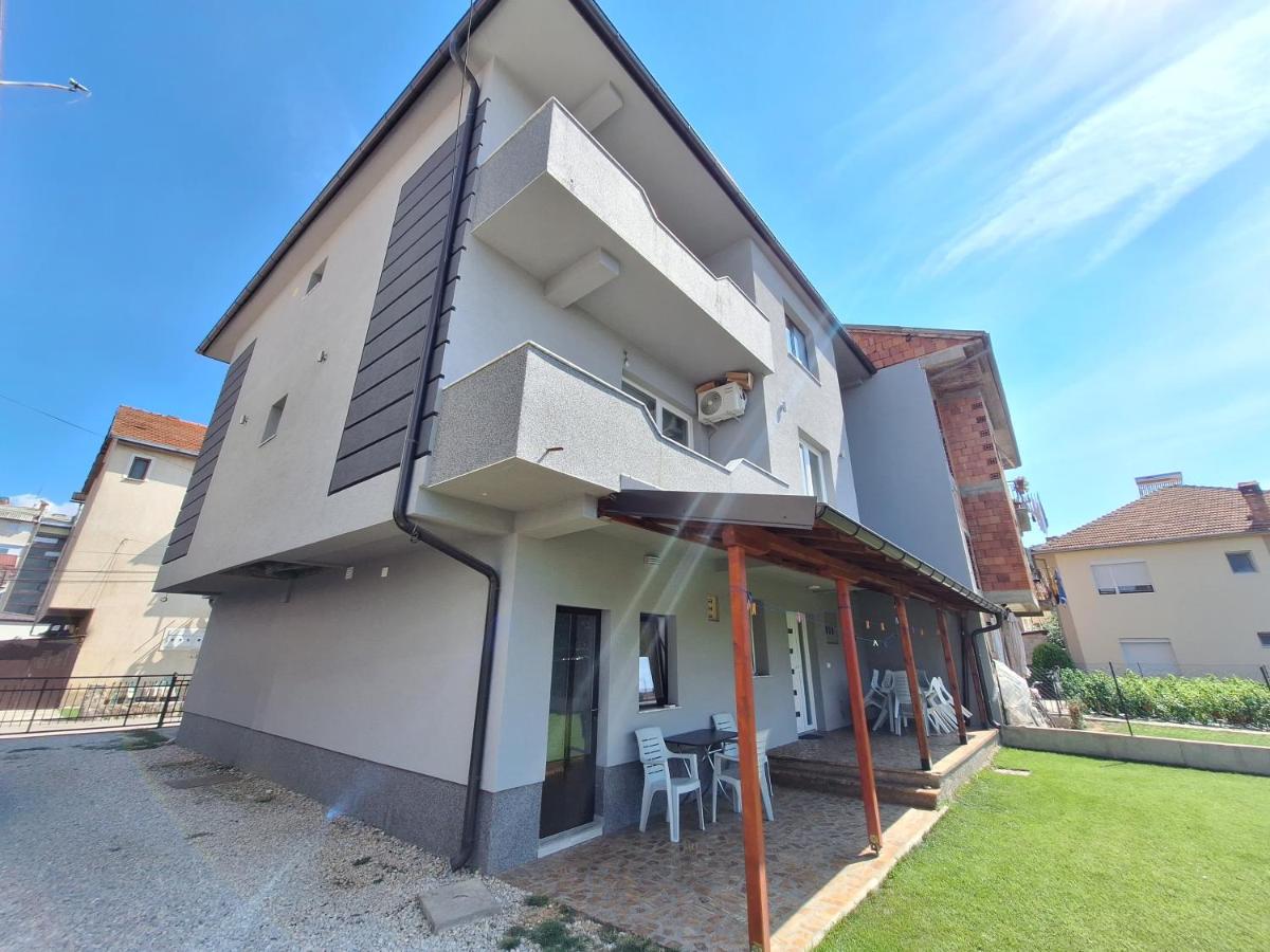 Studio Apartments Oleg Ohrid - Housity