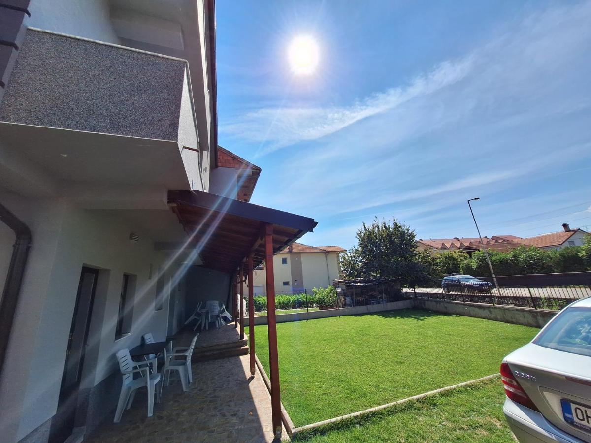 Studio Apartments Oleg Ohrid - Housity