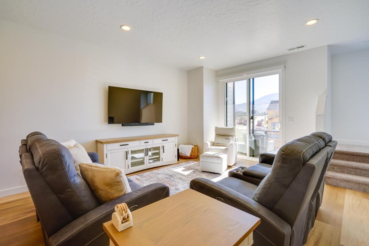 Mountain Green Luxury Retreat By Snowbasin Resort! - Housity