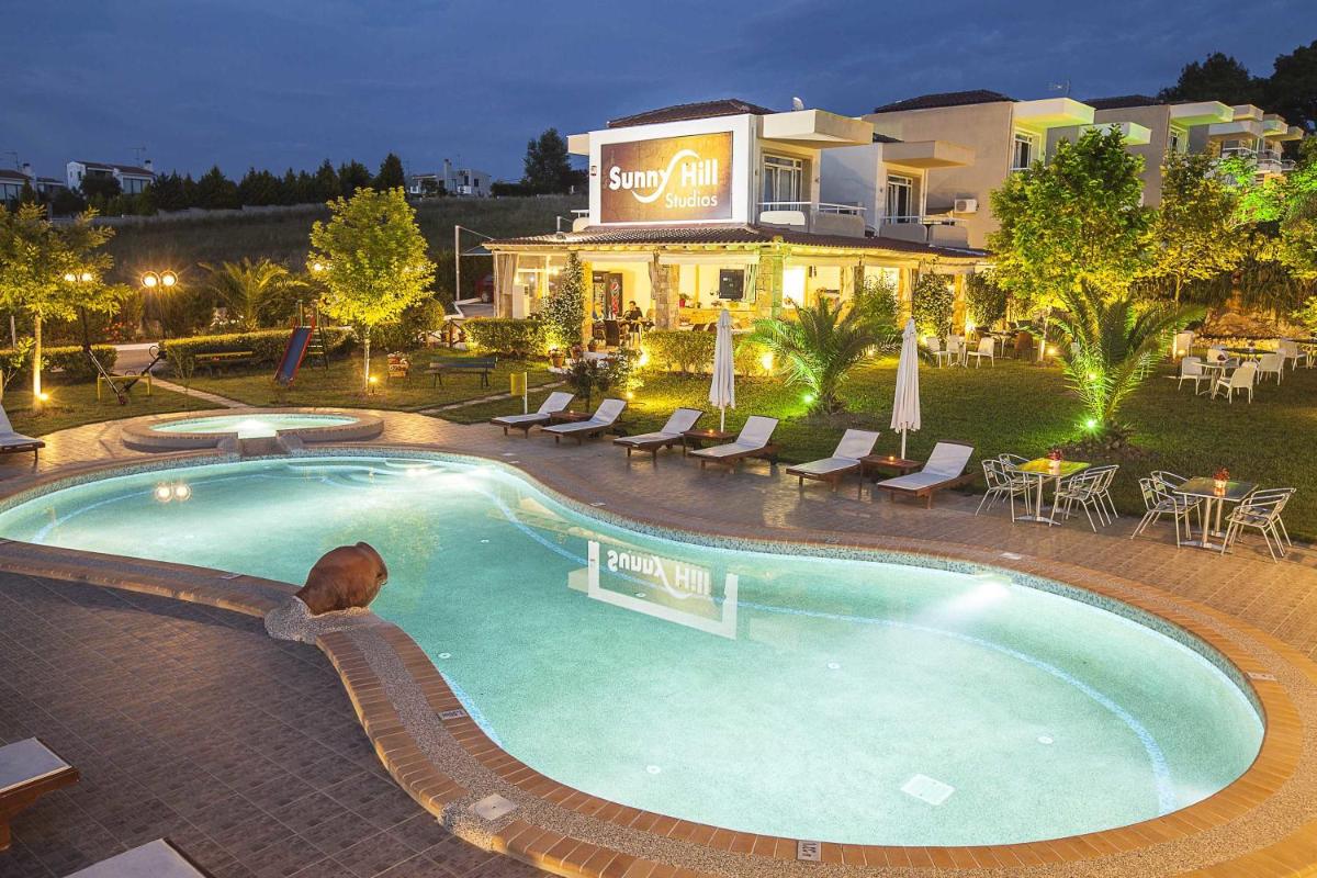 Sunny Hill - Housity