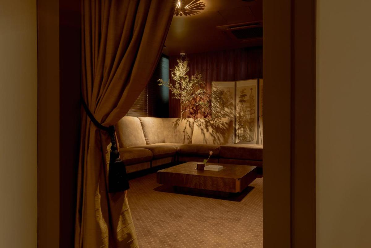 Amid Hotel Seoul - Housity