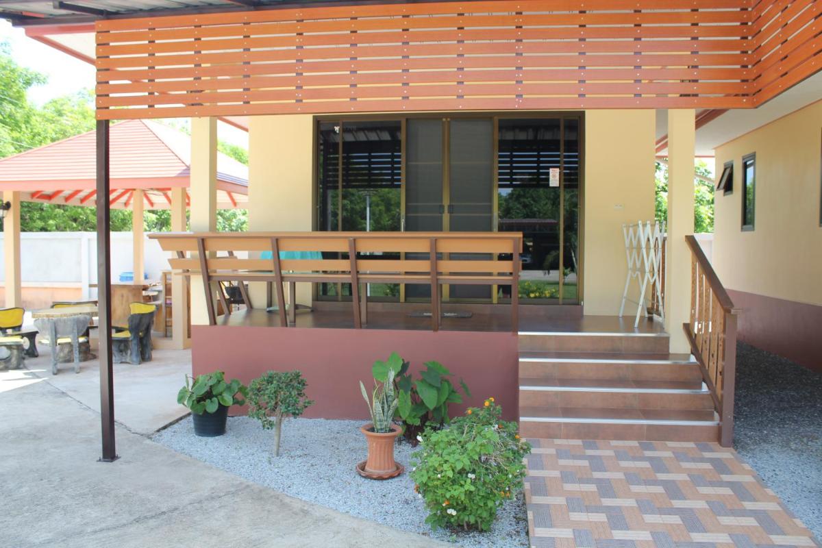 Naluemon Village FH 1 - Housity