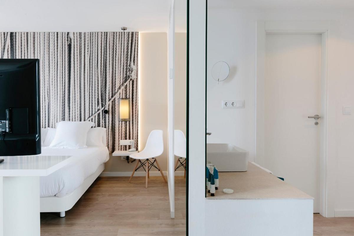 Cama o camas de una habitación en Bordoy Alcudia Bay - Adults Only