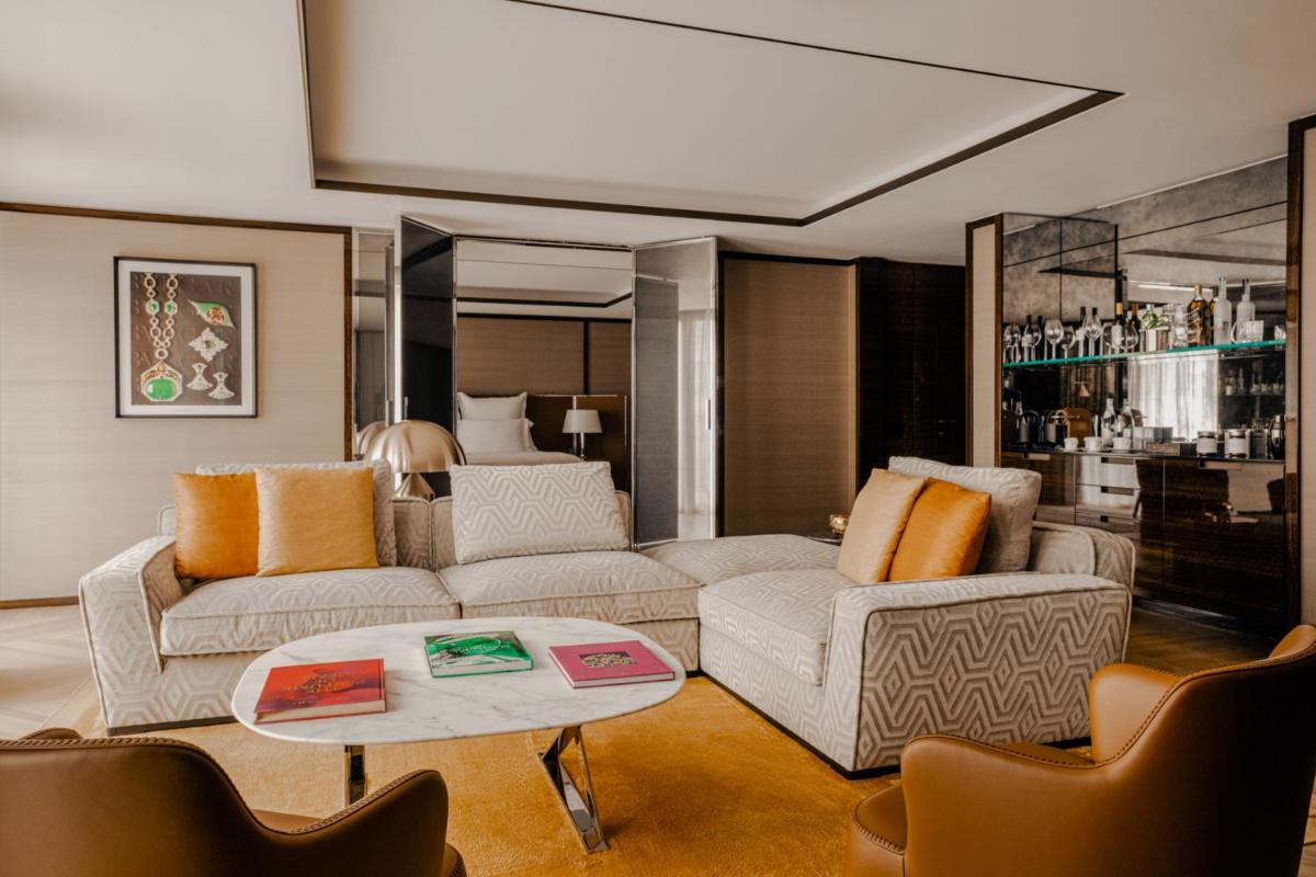 Coin salon dans l'établissement Bvlgari Hotel Paris