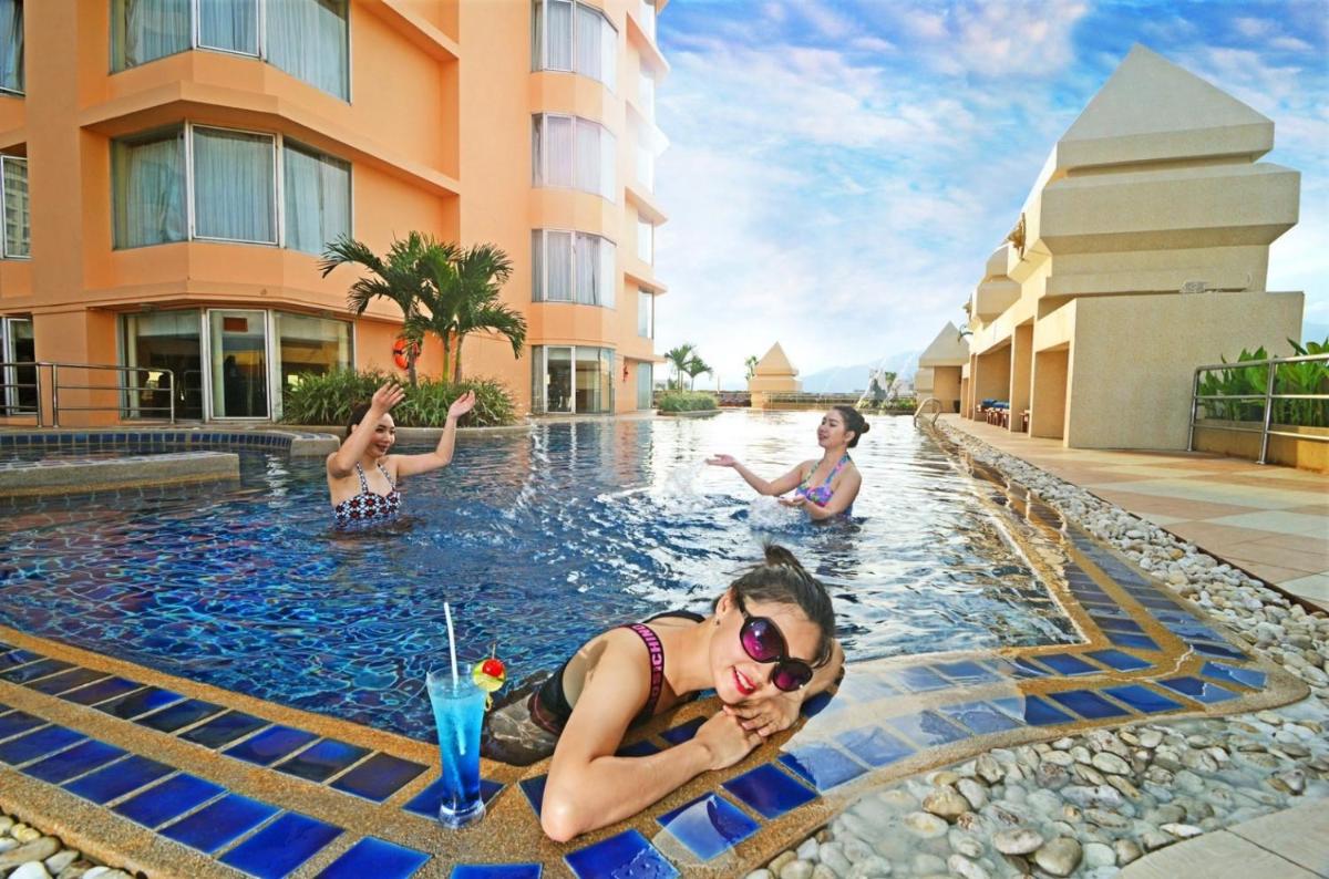 Duangtawan Hotel Chiang Mai - Housity