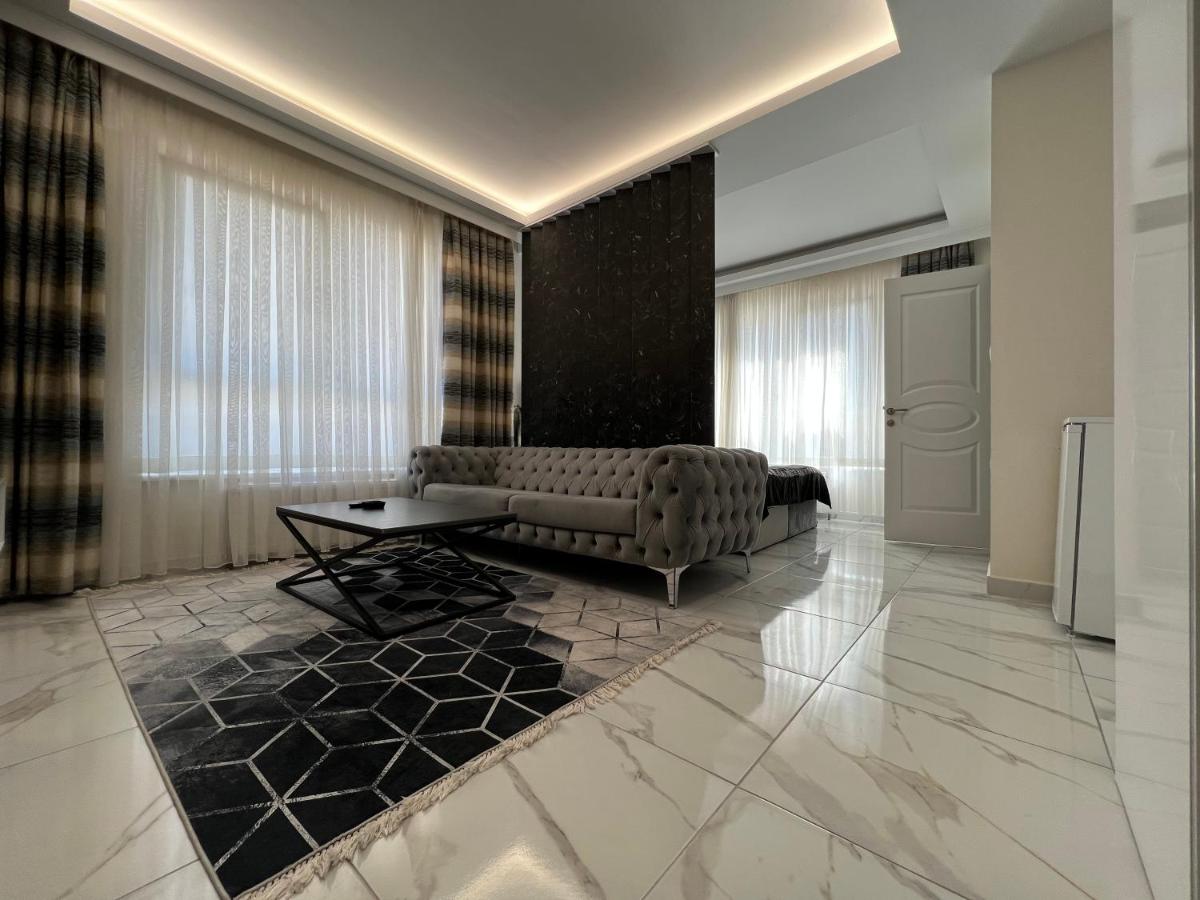 Tower352 - Housity