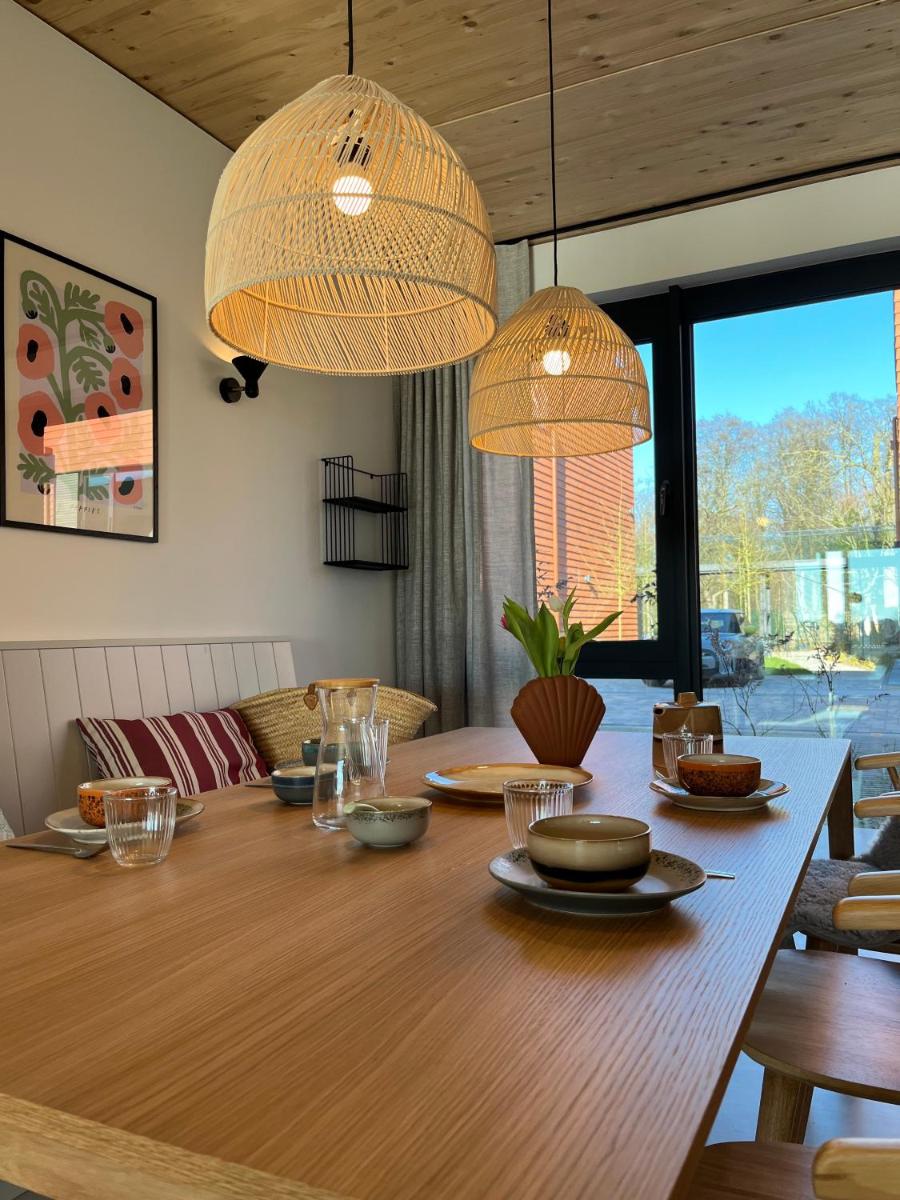 De ole School Ferienapartments Hohwacht Large-Apartment 28 , Huus Blomen - Housity
