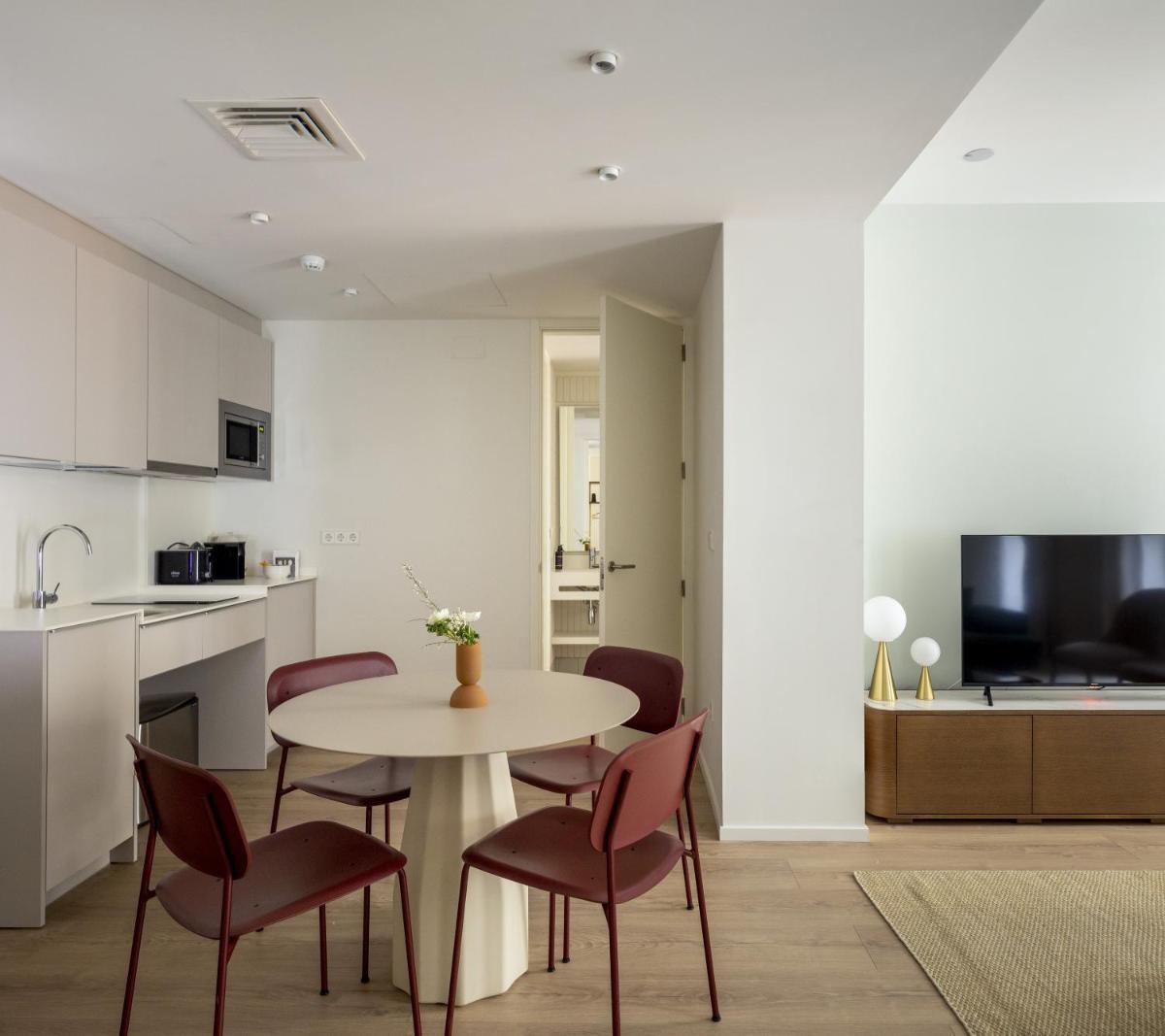 The Passage Apartments - Hizvo