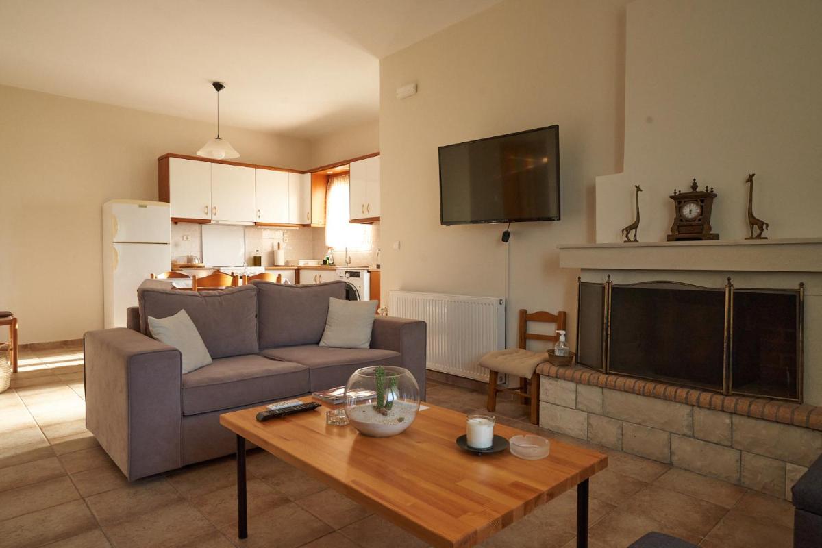 Villa Irini - Housity