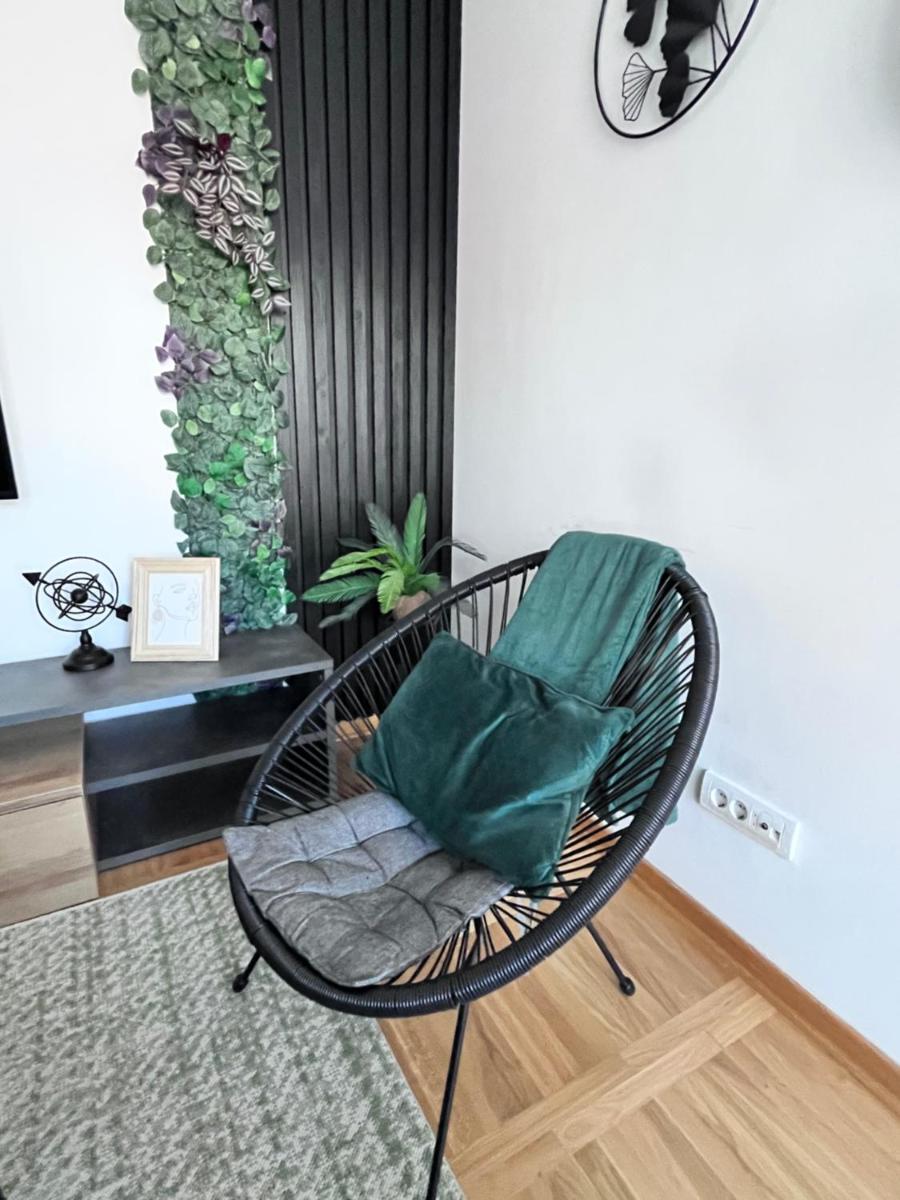 Elegance Apartment - Housity