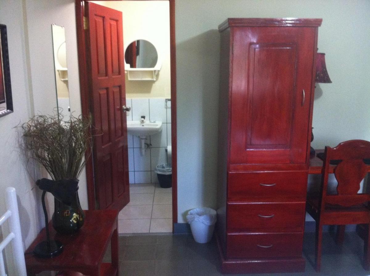 Hotel Noches Sureñas / Southern Nights Nicaragua - Housity