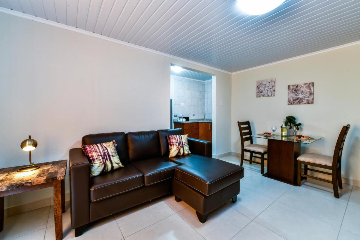 NEW Apartment Ocean View with Amazing Sunsets - Housity