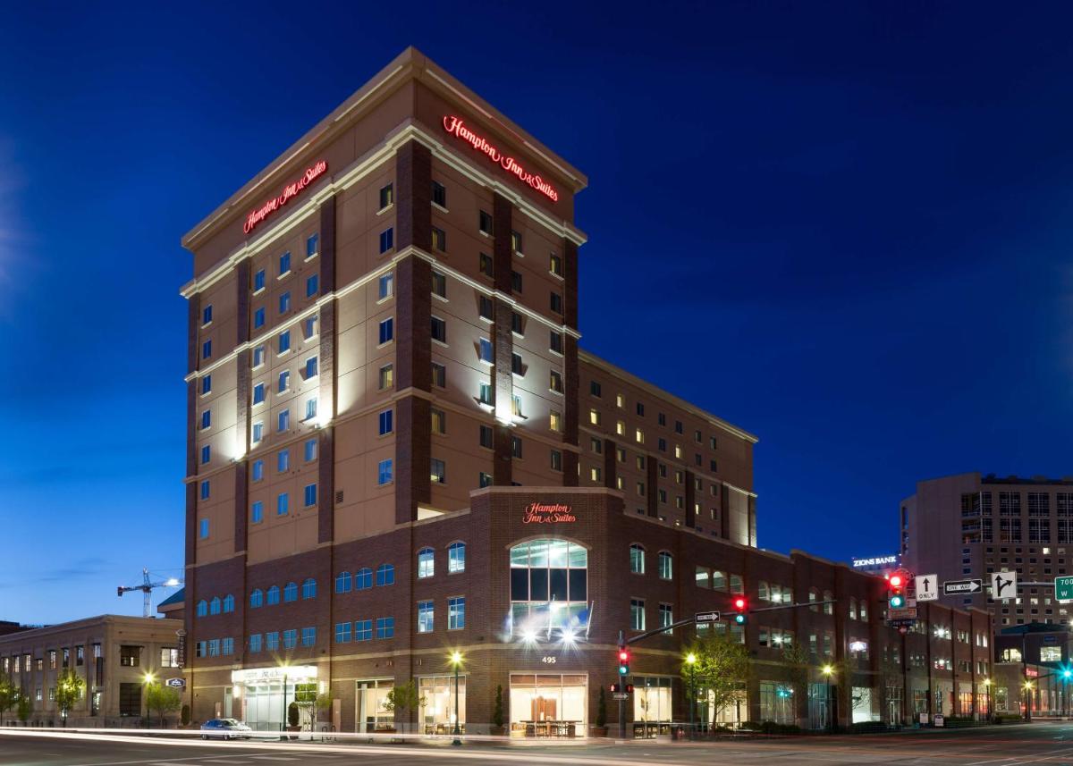 Hampton Inn & Suites Boise-Downtown - Housity