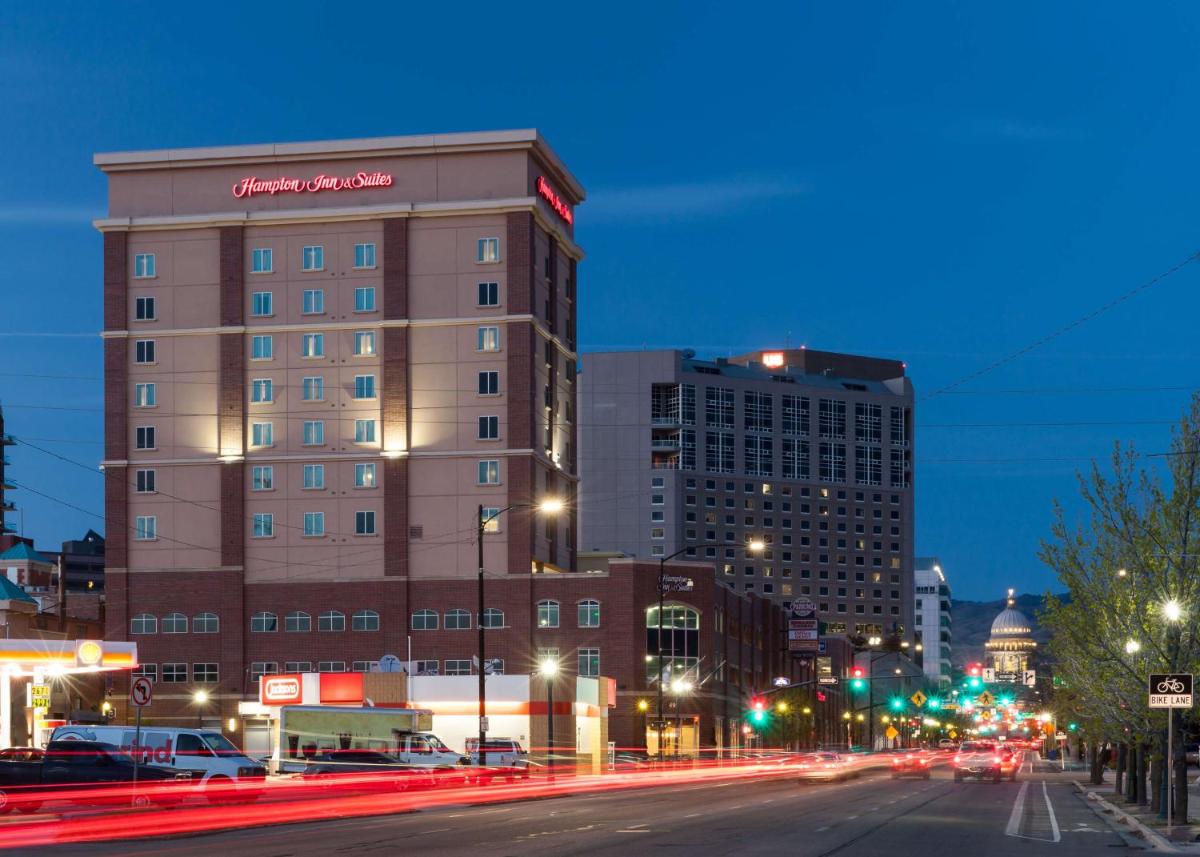 Hampton Inn & Suites Boise-Downtown - Housity