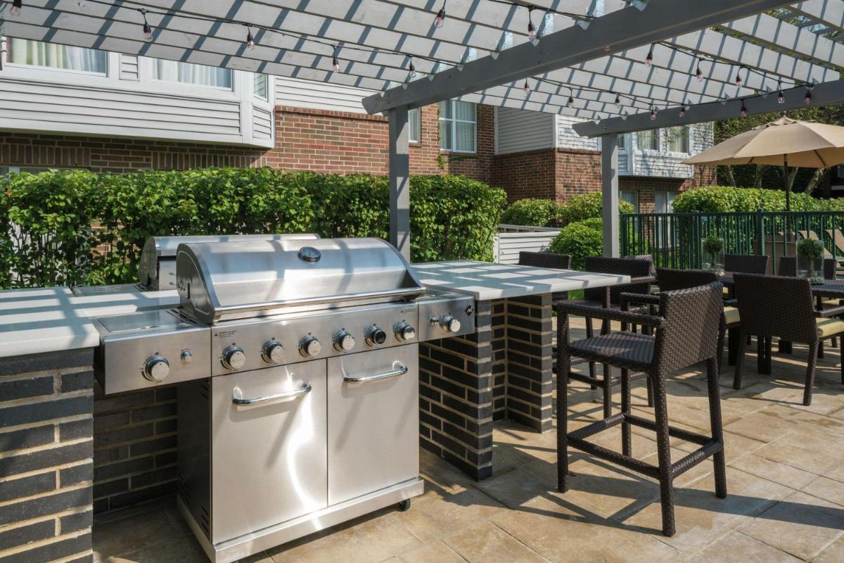 Homewood Suites by Hilton Chicago - Schaumburg - Housity