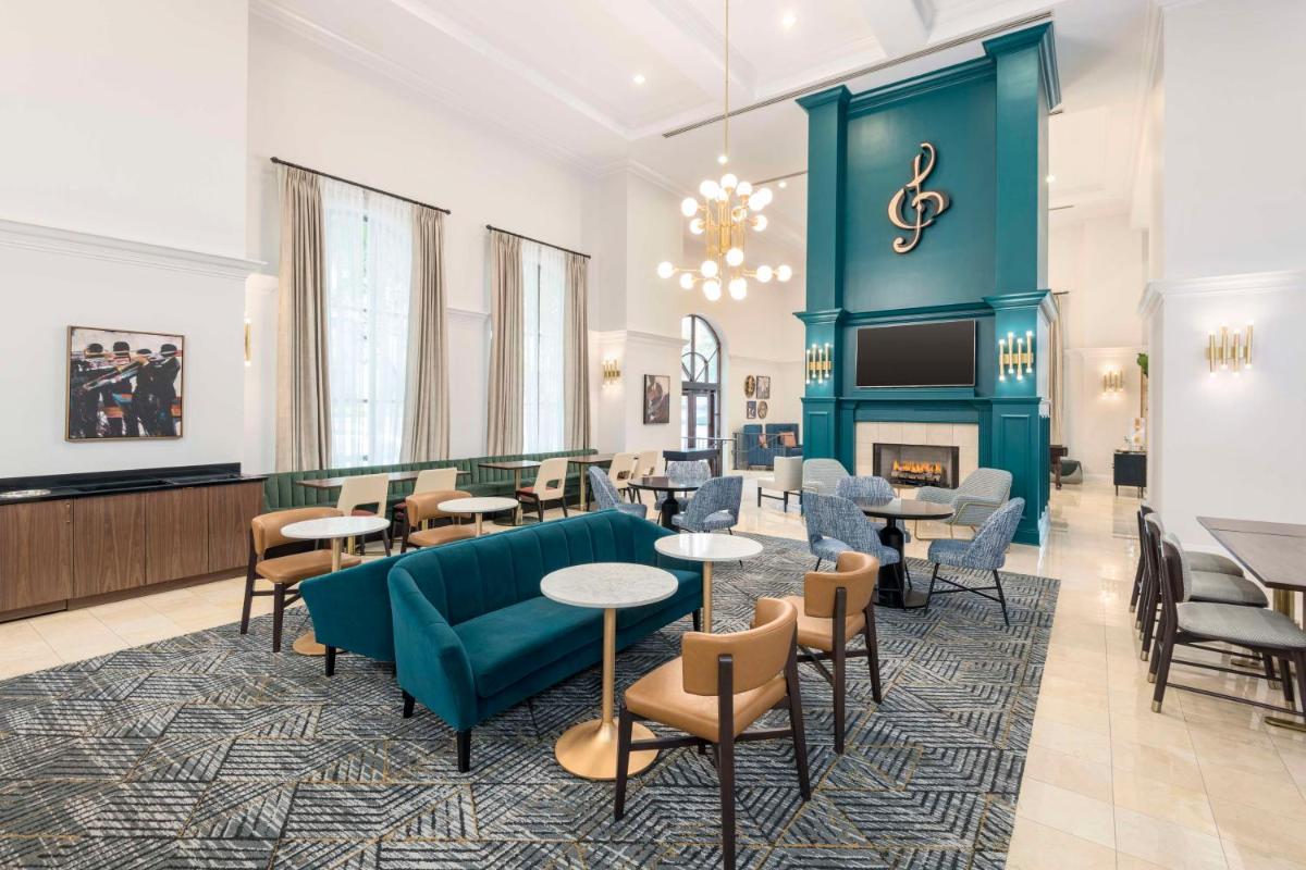 Homewood Suites by Hilton New Orleans - Housity