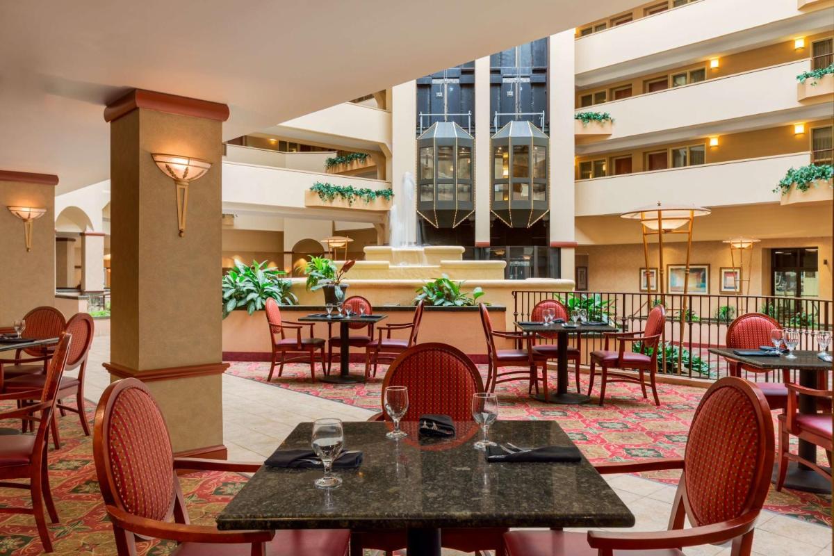 Embassy Suites by Hilton Columbia Greystone - Housity